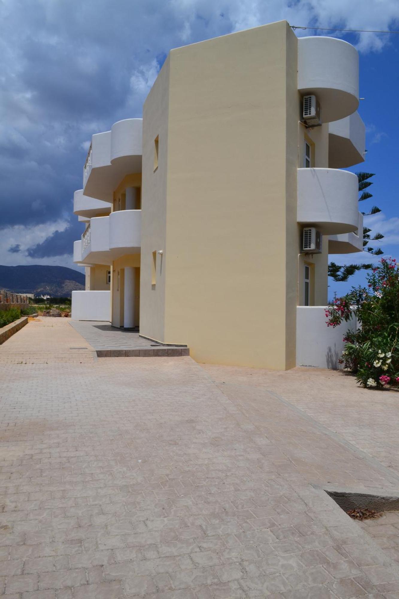 Asteri Apartments มาเลีย ภายนอก รูปภาพ